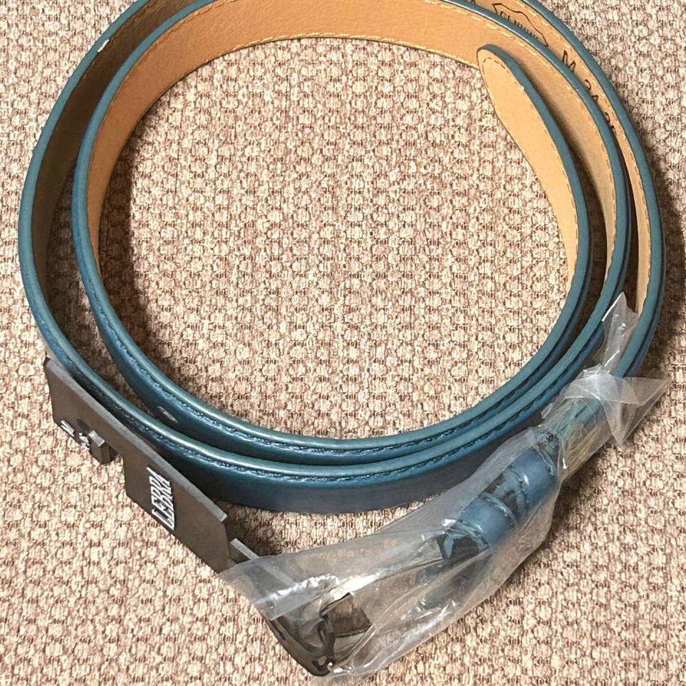 New Lebra Men’s Genuine Leather Turquoise Belt 34-36